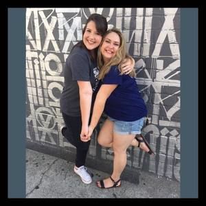 Meet your Posher, Danielle